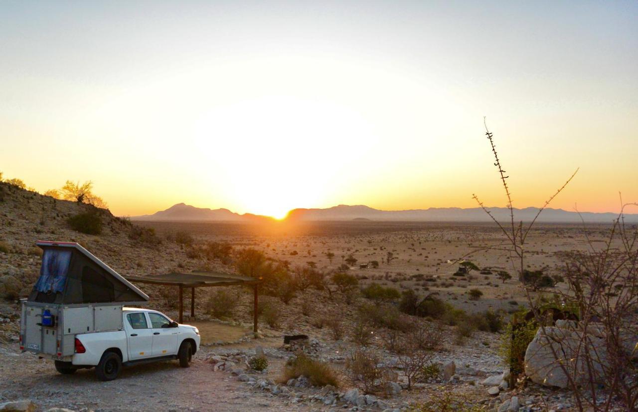 Camp Gecko - Private Nature Reserve; Tented Camp And Campsite Hotel Solitaire Buitenkant foto